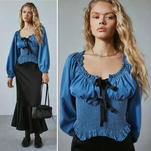 Urban Outfitters Kimchi Blue Marley Bow Front Long Sleeve Denim Blouse Size S